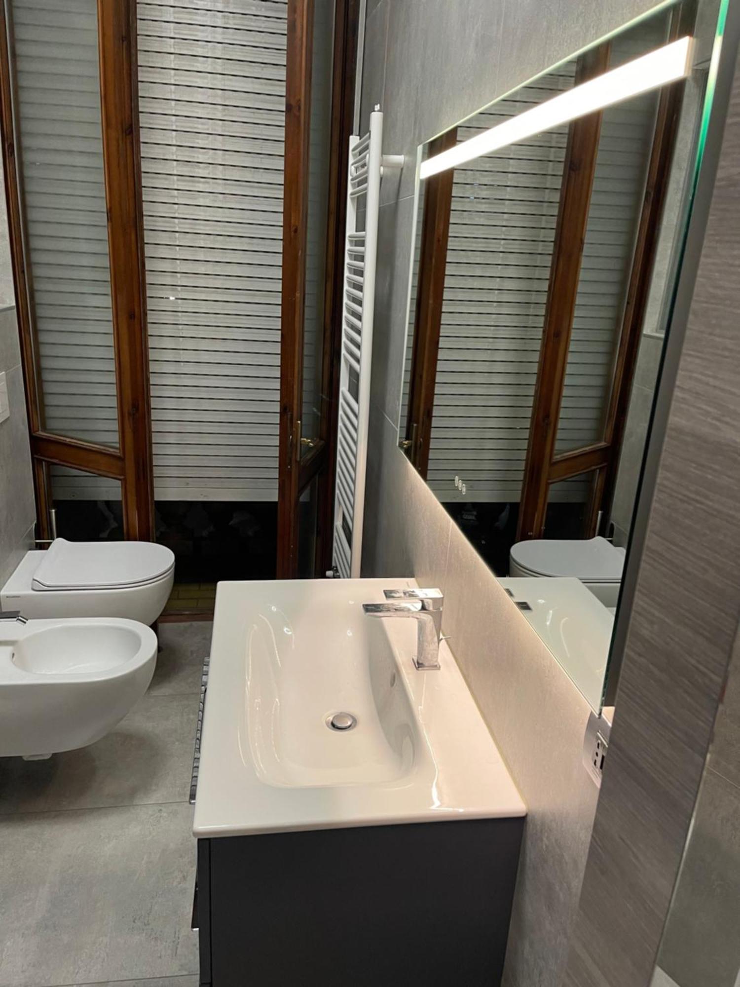 밀라노 Bilocale Zona Navigli 아파트 외부 사진